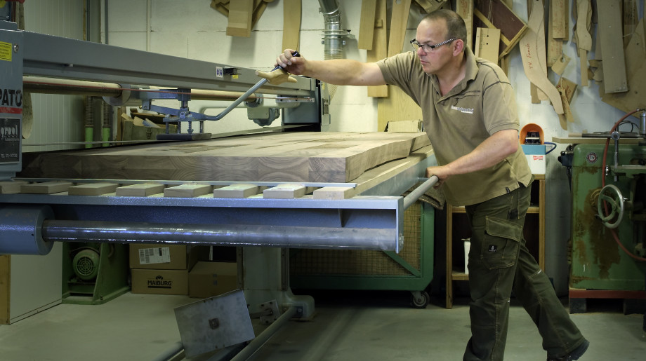 Kees Verhouden Meubelen B.V. OIRSCHOT afbeelding 2